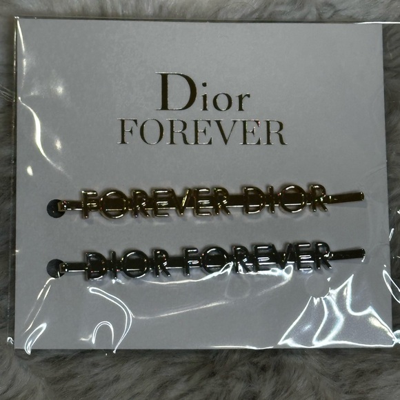 Dior Forever Hair Clips in Silver and Gold New in Package - Picture 1 of 2